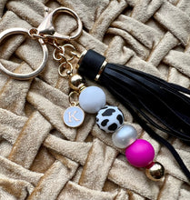 Load image into Gallery viewer, bead keychain
