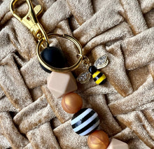 Load image into Gallery viewer, bee keychains