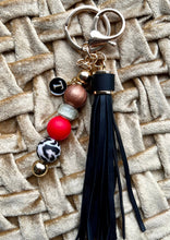 Load image into Gallery viewer, monogram keychains
